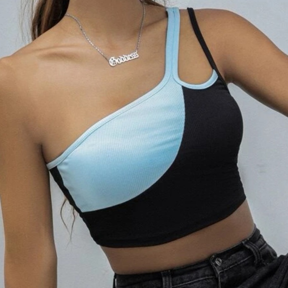 One Shoulder Cut Out Crop Top